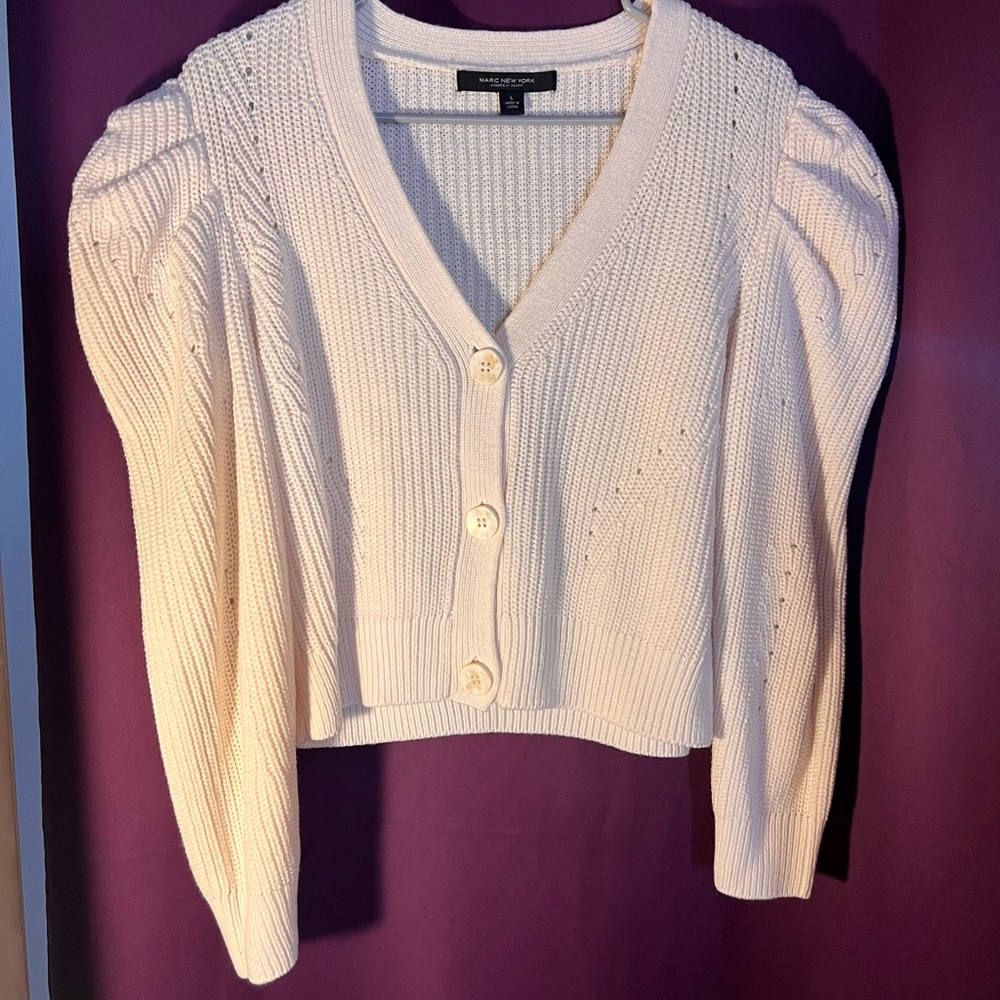 Madewell Cream Ribbed Cropped V-Neck Cardigan with Puff Sleeves